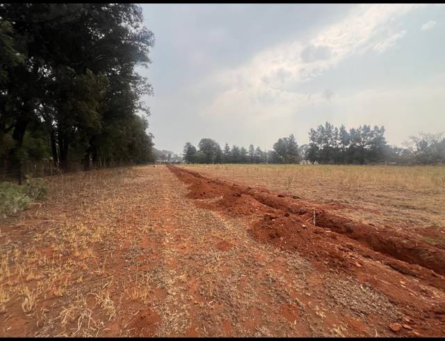 22,350M² VACANT LAND FOR SALE IN VALLEY SETTLEMENTS AH